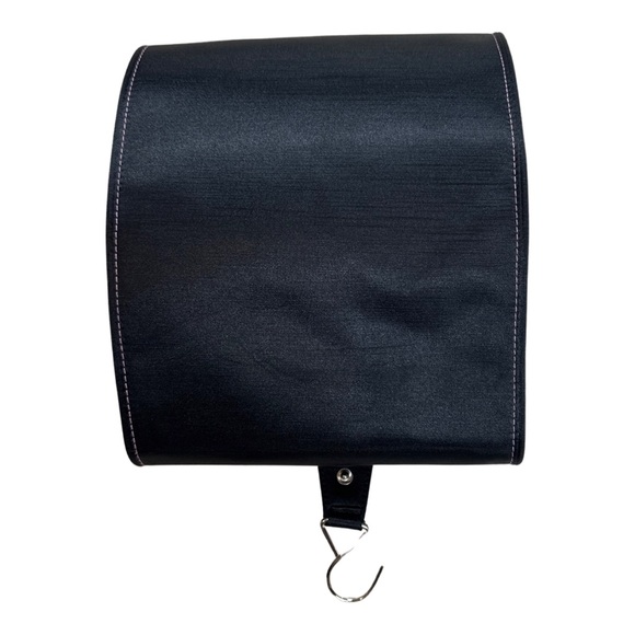 Mary Kay Travel Roll-Up Organizer Bag with Hook - Picture 8 of 10